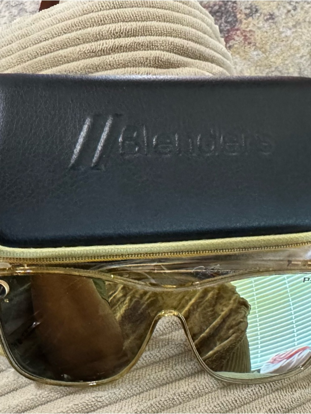 Blenders Prime 21 Men's Sunglasses with Case -Gold